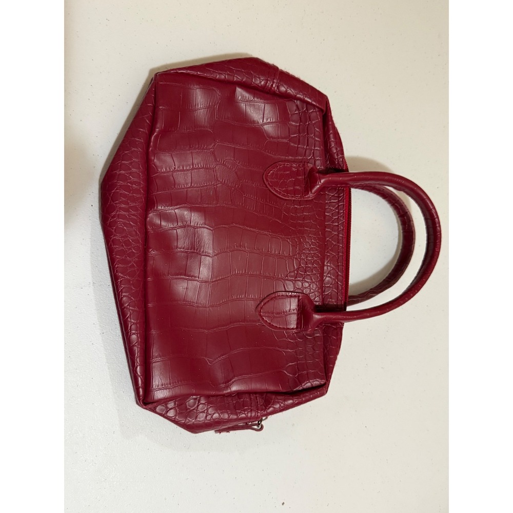 Red Crocodile Embossed Faux Leather Handbag Satchel Zip Top Dual Handle